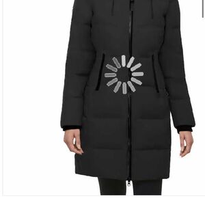 Elegant Black Women's Puffer Jacket